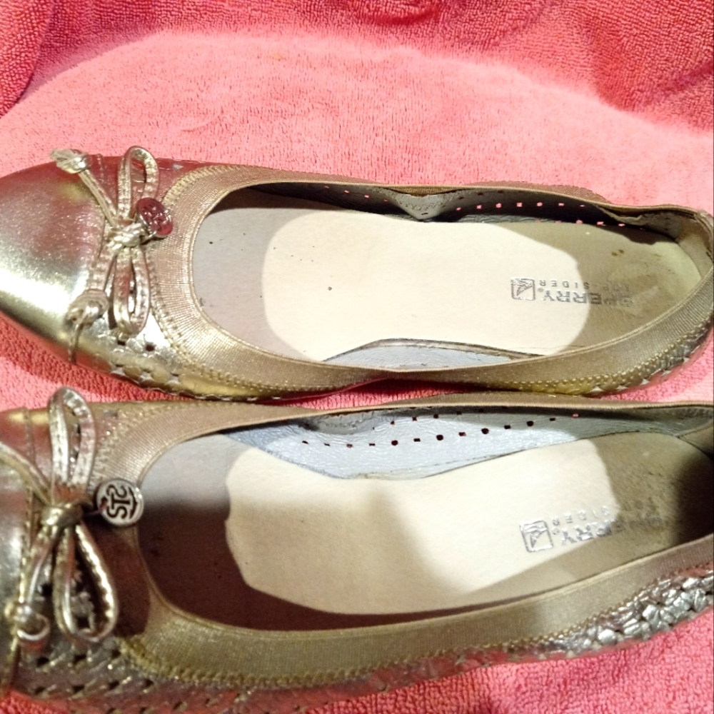 Ladies shoes
